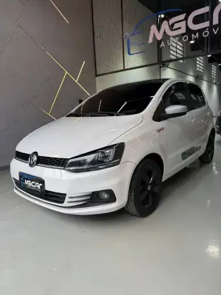 VOLKSWAGEN-FOX-2015