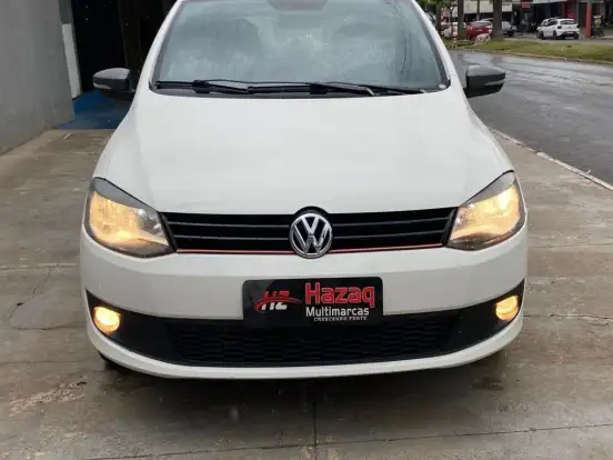 VOLKSWAGEN-FOX-1.6 MI ROCK IN RIO 8V FLEX 4P MANUAL VOLKSWAGEN-FOX-2011