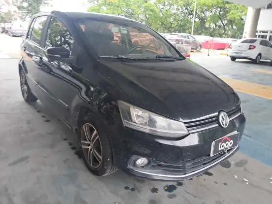 VOLKSWAGEN-FOX-2014