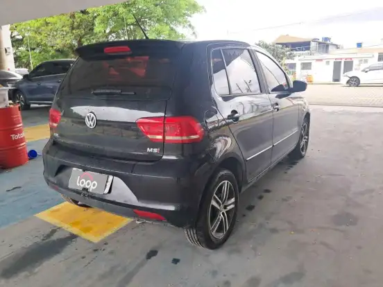 VOLKSWAGEN-FOX-2014