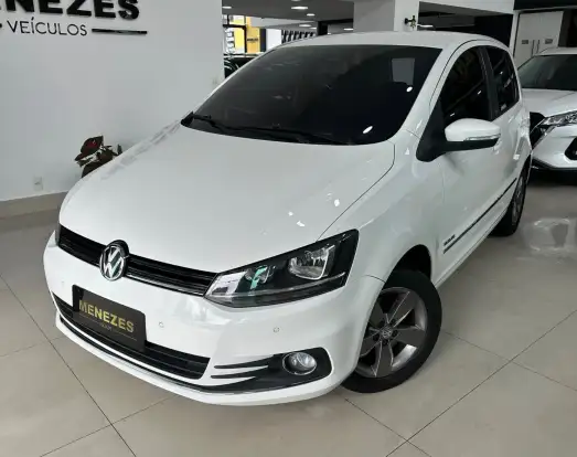VOLKSWAGEN-FOX-2017
