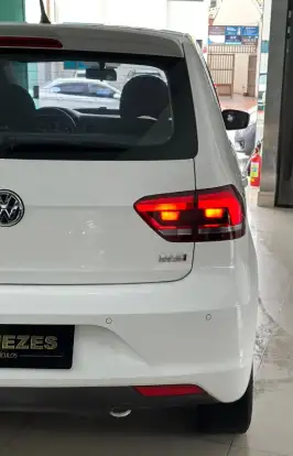 VOLKSWAGEN-FOX-1.6 MSI HIGHLINE 16V FLEX 4P MANUAL VOLKSWAGEN-FOX-2017