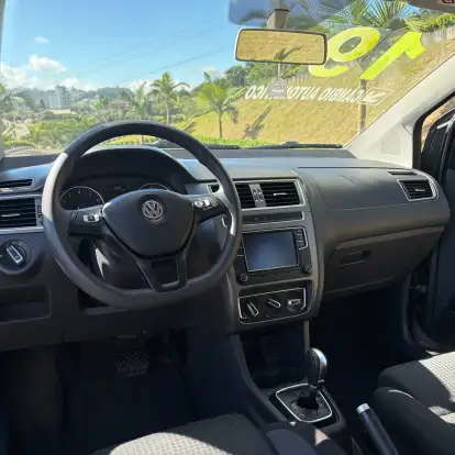 VOLKSWAGEN-FOX-1.6 MSI TOTAL FLEX CONNECT 4P I-MOTION VOLKSWAGEN-FOX-2018
