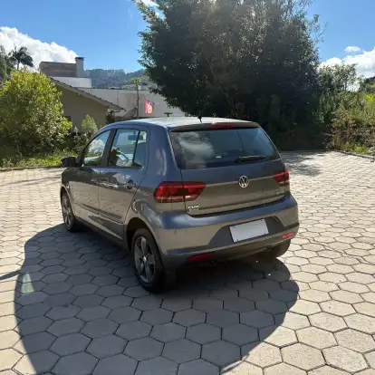 VOLKSWAGEN-FOX-2018