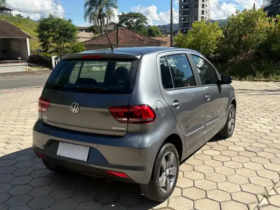 VOLKSWAGEN-FOX-1.6 MSI TOTAL FLEX CONNECT 4P I-MOTION VOLKSWAGEN-FOX-2018