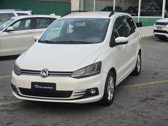 VOLKSWAGEN-FOX-2018
