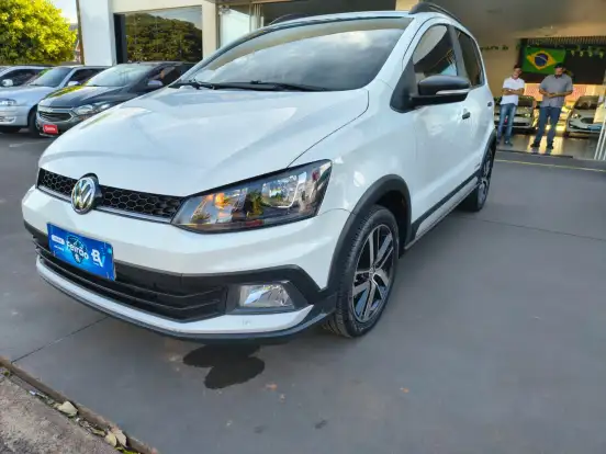VOLKSWAGEN-FOX-1.6 MSI TOTAL FLEX XTREME 4P MANUAL VOLKSWAGEN-FOX-2019
