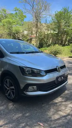 VOLKSWAGEN-FOX-2019
