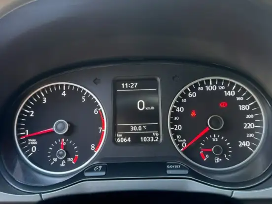 VOLKSWAGEN-FOX-1.6 MSI TOTAL FLEX XTREME 4P MANUAL VOLKSWAGEN-FOX-2019