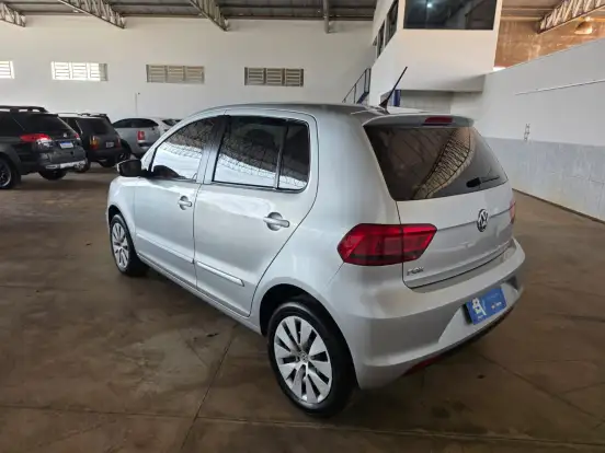 VOLKSWAGEN-FOX-1.6 MSI TRENDLINE 8V FLEX 4P MANUAL VOLKSWAGEN-FOX-2014