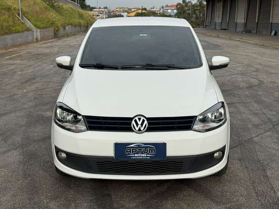 VOLKSWAGEN-FOX-1.0 MI 8V FLEX 4P MANUAL VOLKSWAGEN-FOX-2013