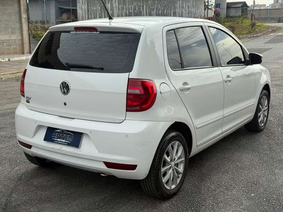 VOLKSWAGEN-FOX-1.0 MI 8V FLEX 4P MANUAL VOLKSWAGEN-FOX-2013