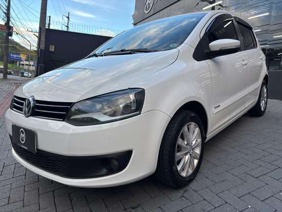 VOLKSWAGEN-FOX-1.0 MI 8V FLEX 4P MANUAL VOLKSWAGEN-FOX-2013