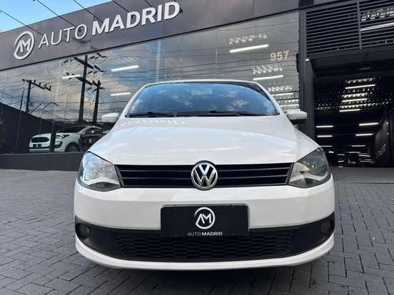 VOLKSWAGEN-FOX-2013