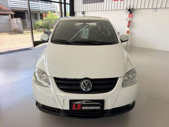 VOLKSWAGEN-FOX-1.0 MI 8V FLEX 4P MANUAL VOLKSWAGEN-FOX-2009