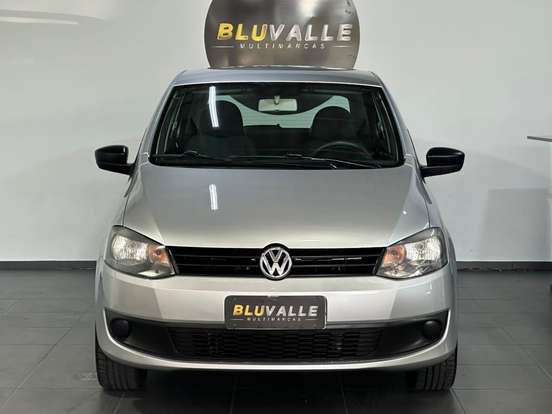 VOLKSWAGEN-FOX-2013