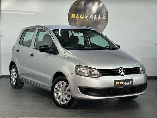 VOLKSWAGEN-FOX-1.0 MI 8V FLEX 4P MANUAL VOLKSWAGEN-FOX-2013