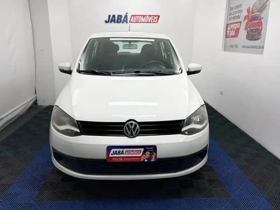 VOLKSWAGEN-FOX-2012