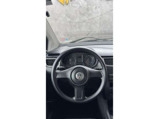VOLKSWAGEN-FOX-1.0 MI TREND 8V FLEX 4P MANUAL VOLKSWAGEN-FOX-2010