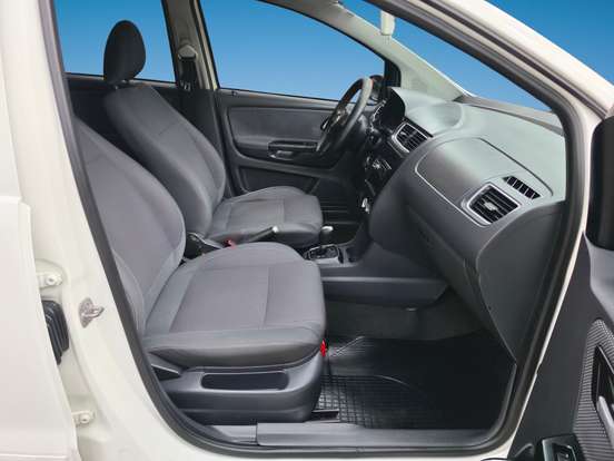 VOLKSWAGEN-FOX-2011