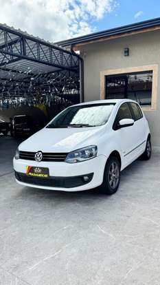 VOLKSWAGEN-FOX-2013