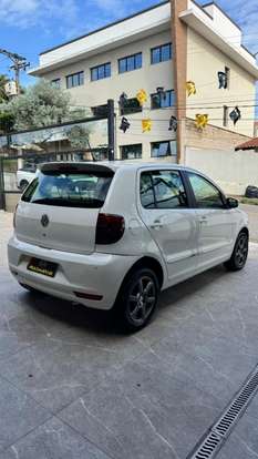 VOLKSWAGEN-FOX-2013