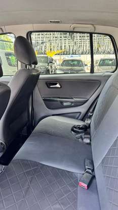VOLKSWAGEN-FOX-2013