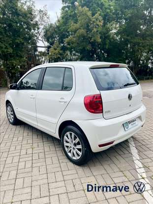 VOLKSWAGEN-FOX-2013