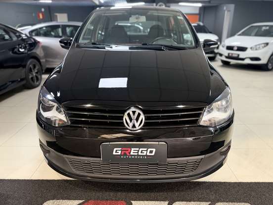 VOLKSWAGEN-FOX-1.6 MI 8V FLEX 4P MANUAL VOLKSWAGEN-FOX-2014