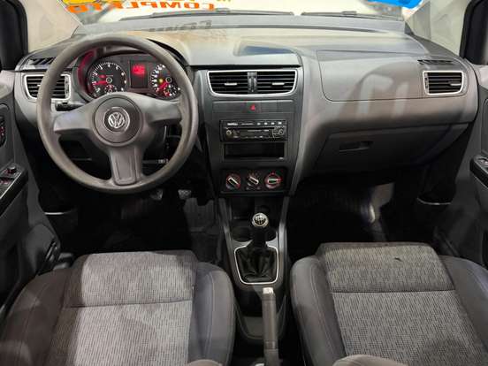 VOLKSWAGEN-FOX-1.6 MI 8V FLEX 4P MANUAL VOLKSWAGEN-FOX-2013
