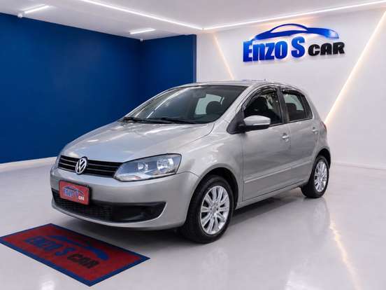 VOLKSWAGEN-FOX-2013