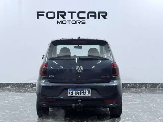 VOLKSWAGEN-FOX-1.6 MI ROCK IN RIO 8V FLEX 4P MANUAL VOLKSWAGEN-FOX-2013