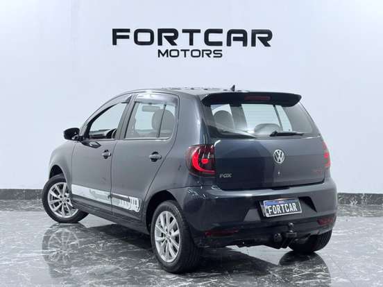 VOLKSWAGEN-FOX-2013