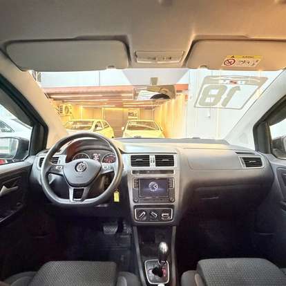 VOLKSWAGEN-FOX-1.6 MSI TOTAL FLEX CONNECT 4P I-MOTION VOLKSWAGEN-FOX-2018