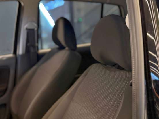 VOLKSWAGEN-FOX-1.6 MSI TOTAL FLEX CONNECT 4P MANUAL VOLKSWAGEN-FOX-2019