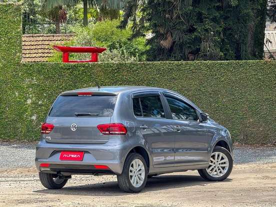 VOLKSWAGEN-FOX-1.6 MSI TOTAL FLEX CONNECT 4P MANUAL VOLKSWAGEN-FOX-2020