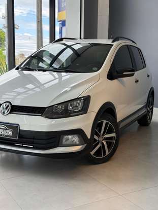 VOLKSWAGEN-FOX-1.6 MSI TOTAL FLEX XTREME 4P MANUAL VOLKSWAGEN-FOX-2017