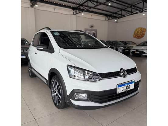 VOLKSWAGEN-FOX-2019