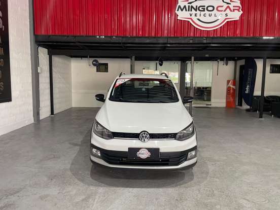 VOLKSWAGEN-FOX-2019