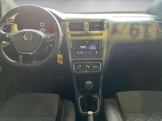 VOLKSWAGEN-FOX-1.6 MSI TOTAL FLEX XTREME 4P MANUAL VOLKSWAGEN-FOX-2019