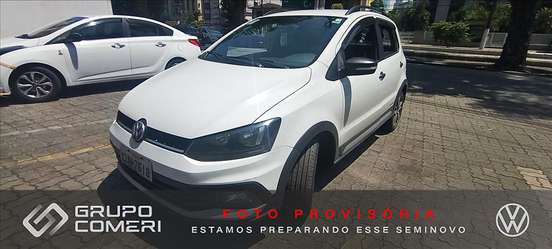 VOLKSWAGEN-FOX-2019