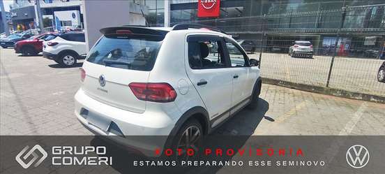 VOLKSWAGEN-FOX-2019