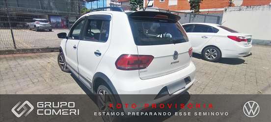 VOLKSWAGEN-FOX-2019