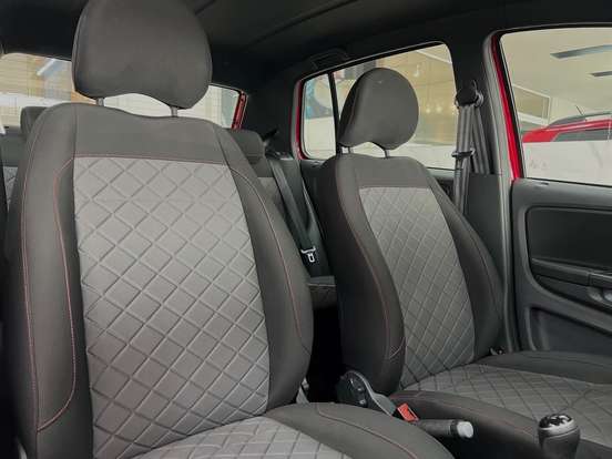 VOLKSWAGEN-FOX-2021