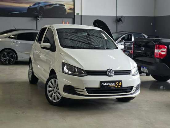 VOLKSWAGEN-FOX-1.6 MSI TRENDLINE 8V FLEX 4P MANUAL VOLKSWAGEN-FOX-2015