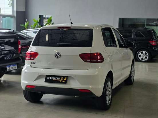VOLKSWAGEN-FOX-1.6 MSI TRENDLINE 8V FLEX 4P MANUAL VOLKSWAGEN-FOX-2015
