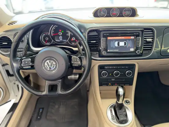 VOLKSWAGEN-FUSCA-2012