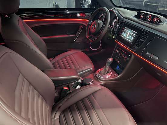 VOLKSWAGEN-FUSCA-2014