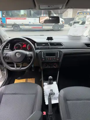 VOLKSWAGEN-GOL-2021