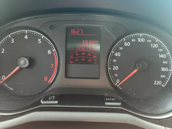 VOLKSWAGEN-GOL-1.0 12V MPI TOTALFLEX 4P MANUAL VOLKSWAGEN-GOL-2019